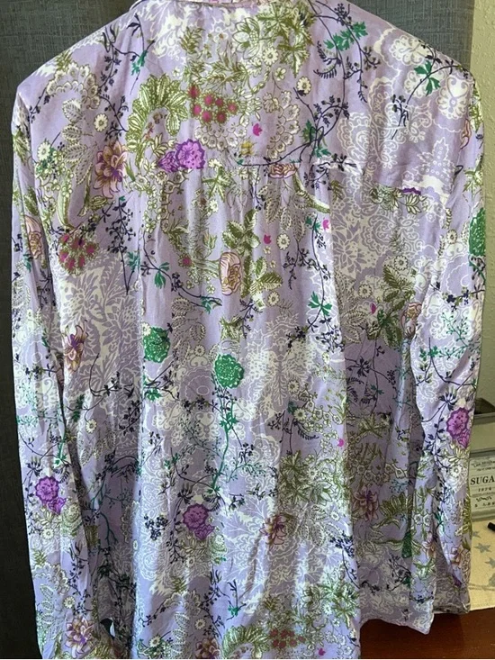 Pilcro Lavender Floral Button-Up Blouse - Picture 5 of 8